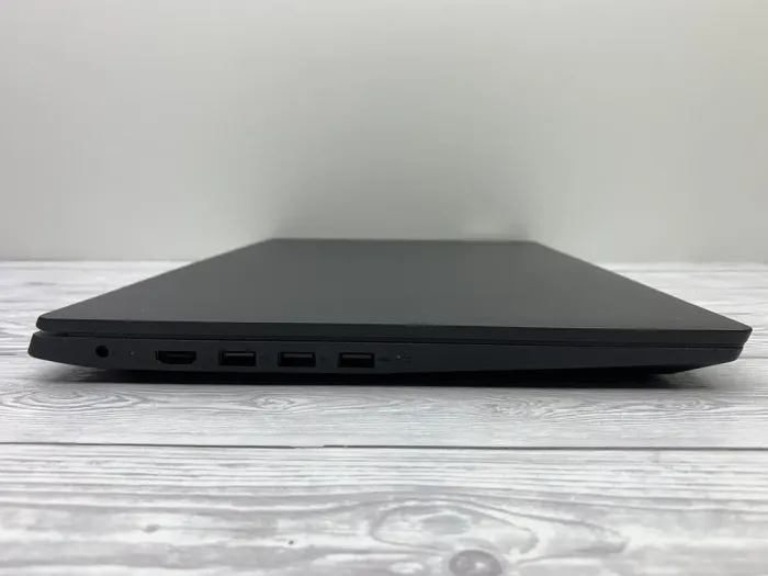 Ноутбук Б-клас Lenovo IdeaPad S145-15IKB / 15.6" (1920x1080) TN / Intel Core i3-8130U (2 (4) ядра по 2.2 -3.4 GHz) / 8 GB DDR4 / 240 GB SSD / Intel UHD Graphics 620 / WebCam б/в - зображення 4