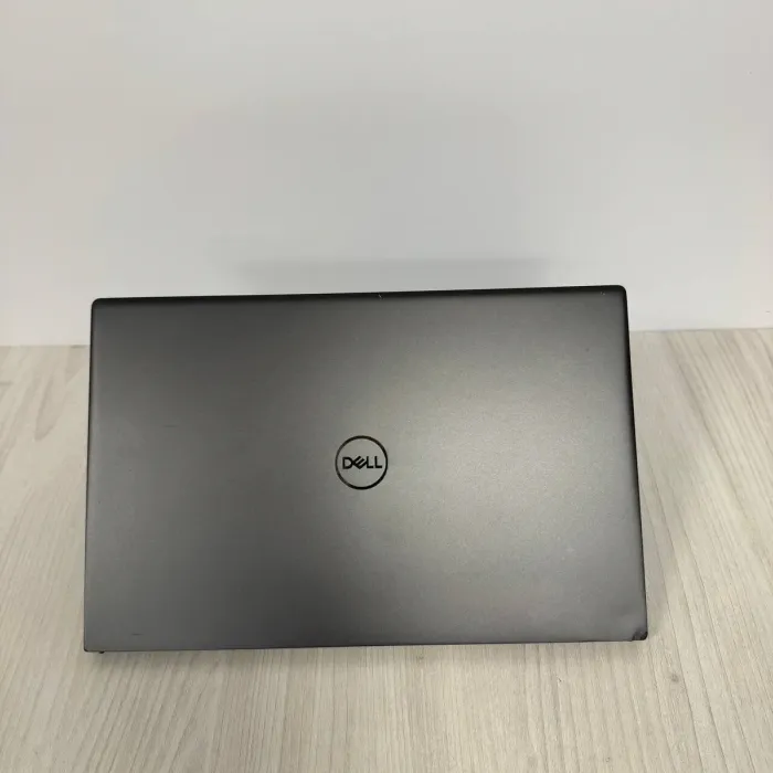 Ігровий ультрабук Б-класу Dell Vostro 15 7510 / 15,6" (1920x1080) IPS / Intel Core i7-11800H (8 (16) ядер по 2.3 - 4.6 GHz) / 16 GB DDR4 / 512 GB SSD NVMe / nVidia GeForce RTX 3050, 4 GB GDDR6, 128-bit / WebCam б/в - зображення 3