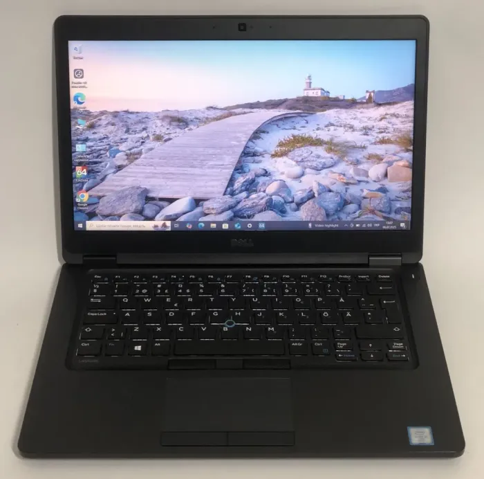 Ноутбук Б-клас Dell Latitude 5480 / 14" (1366x768) TN / Intel Core i5-6440HQ (4 ядра по 2.6 - 3.5 GHz) / 8 GB DDR4 / 128 GB SSD / Intel HD Graphics 520 / WebCam / Win 10 Pro б/в - зображення 2