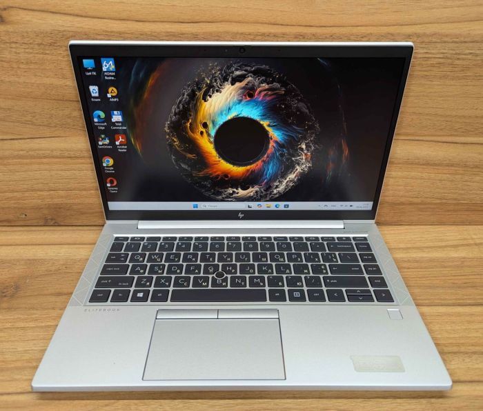 Ультрабук HP EliteBook 845 G8 / 14" (1920x1080) IPS / AMD Ryzen 5 Pro 5650U (6 (12) ядер по 2.3 - 4.2 GHz) / 16 GB DDR4 / 512 GB SSD / AMD Radeon Vega 7 / WebCam / TouchID / Windows 11 б/в - зображення 2