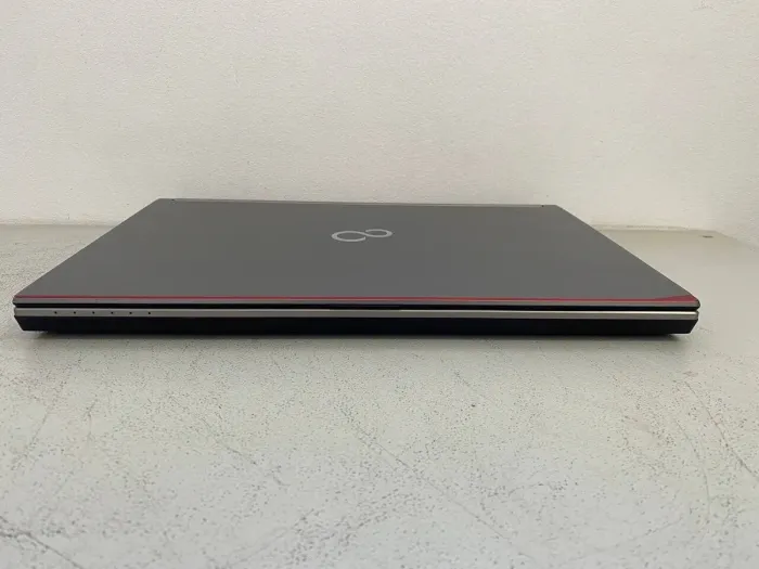 Мобільна робоча станція Fujitsu Celsius H730 / 15.6" (1920x1080) IPS / Intel Core i7-4810MQ (4 (8) ядра по 2.8 - 3.8 GHz) / 16 GB DDR3 / 256 GB SSD / nVidia Quadro K1100M, 2 GB GDDR5, 128-bit / WebCam / DVD-ROM б/в - зображення 6