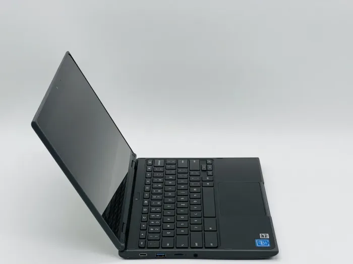 Нетбук Б-клас Lenovo 500e Chromebook 2-in-1 / 11.6" (1366x768) IPS Touch / Intel Celeron N3450 (4 ядра по 1.1 - 2.2 GHz) / 4 GB DDR4 / 32 GB eMMC / Intel HD Graphics 500 / WebCam / ChromeOS б/в - зображення 3