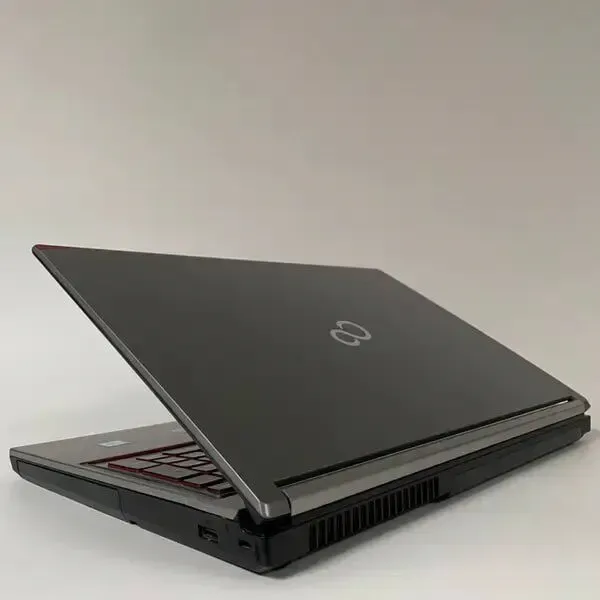 Мобільна робоча станція Б-клас Fujitsu Celsius H760 / 15.6" (1920x1080) IPS / Intel Core i5-6440HQ (4 ядра по 2.6 - 3.5 GHz) / 16 GB DDR4 / 512 GB SSD / nVidia Quadro M600M, 2 GB GDDR5, 128-bit / WebCam / HDMI б/в - зображення 7