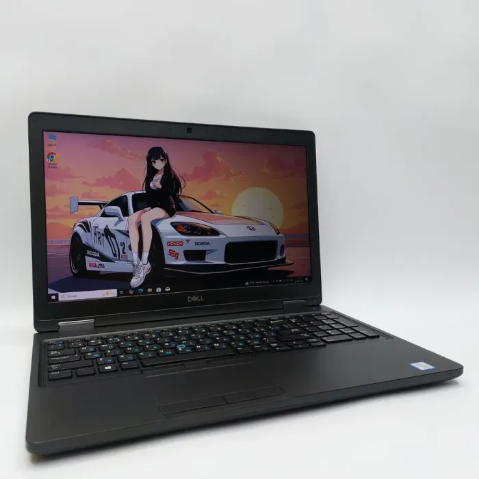 Ноутбук Dell Latitude 5590 / 15.6" (1920x1080) TN / Intel Core i5-8350U (4 (8) ядра по 1.7 - 3.6 GHz) / 16 GB DDR4 / 256 GB SSD / Intel UHD Graphics 620 / WebCam б/в - зображення 6