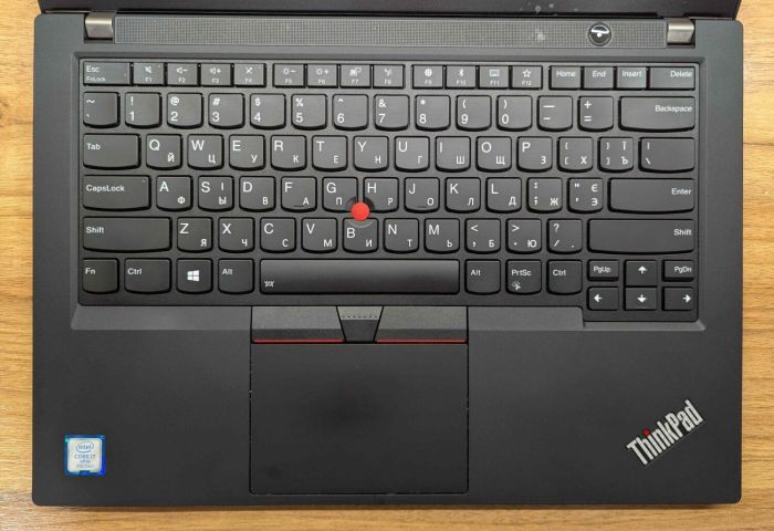 Мобільна робоча станція Lenovo ThinkPad P43s / 14" (1920x1080) IPS / Intel Core i7-8665U (4 (8) ядра по 1.9 - 4.8 GHz) / 32 GB DDR4 / 1000 GB SSD / nVidia Quadro P520, 2 GB GDDR5, 64-bit / HDMI / Windows 10 б/в - изображение 3