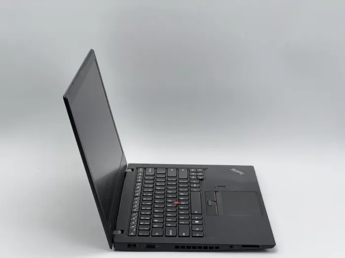 Ноутбук Lenovo ThinkPad T460s / 14" (1920x1080) IPS / Intel Core i7-6600U (2 (4) ядра по 2.6 - 3.4 GHz) / 8 GB DDR4 / 240 GB SSD / Intel HD Graphics 520 / WebCam б/в - зображення 3