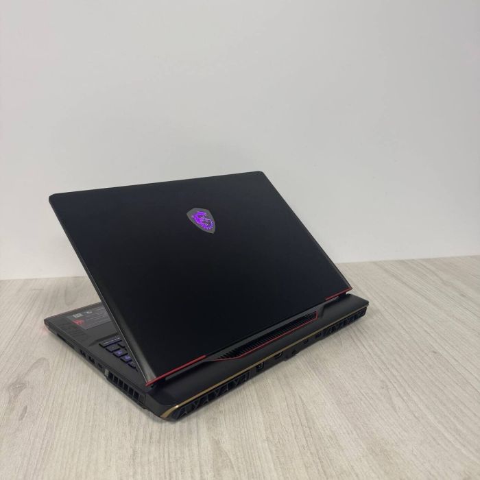 Ігровий ноутбук Б-класу MSI Raider GE68 HX 14VGG / 16" (1920×1200) IPS / Intel Core i9-14900HX (24 (32) ядра по 2,2 - 5,7 ГГц) / 32 ГБ DDR5 / 1000 ГБ SSD NVMe / nVidia GeForce RTX 4070, 8 ГБ GDDR6, 128-біт / Веб-камера б/в - зображення 7