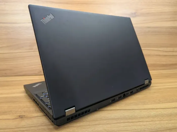 Мобільна робоча станція Б-клас Lenovo ThinkPad P51 / 15.6" (1920x1080) IPS / Intel Core i7-7820HQ (4 (8) ядра по 2.9 - 3.9 GHz) / 32 GB DDR4 / 512 GB SSD / nVidia Quadro M2200, 4 GB GDDR5, 128-bit / Fingerprint / Windows 10 б/в - зображення 7