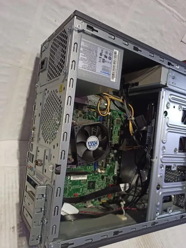 ПК Lenovo ThinkCentre E73 Tower / Core i5-4590 (4 ядра по 3.3-3.7GHz) / 8GB DDR3 / 500GB HDD / HD Graphics 4600 / DVD-RW б/в - зображення 6