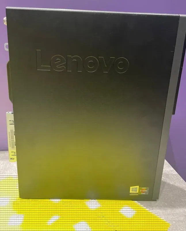 Комп'ютер Lenovo ThinkCentre M725s SFF / AMD Ryzen 5 PRO 2400G (4 (8) ядер 3,6 - 3,9 ГГц) / 8 ГБ DDR4 / 240 ГБ SSD / Графіка AMD Radeon RX Vega 11 / DisplayPort б/в - зображення 4