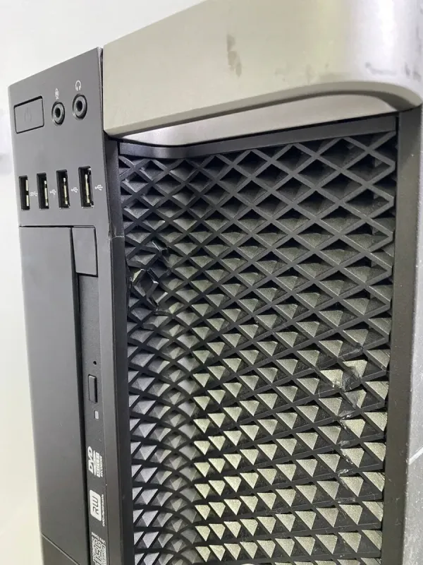 Робоча станція Б-клас Dell Precision T5810 Workstation Tower / Intel Xeon E5-2697 v3 (14 (28) ядер по 2.6 - 3.5 GHz) / 32 GB DDR4 / 240 GB SSD / nVidia Quadro K2200, 4 GB GDDR5, 128-bit / DVD-ROM / 685W б/в - зображення 4