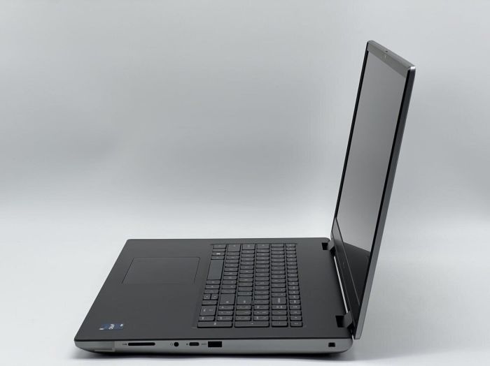 Ігровий ультрабук Dell Precision 7780 / 17,3" (1920x1080) IPS / Intel Core i9-13950HX (24 (32) ядра по 2,2 - 5,5 ГГц) / 32 ГБ DDR5 / 1920 ГБ SSD / nVidia RTX 2000 Ada, 8 ГБ GDDR6, 128-біт / WebCam б/в - зображення 4