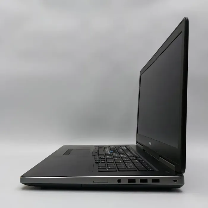 Мобільна робоча станція Dell Precision 7720 / 17.3" (1920x1080) IPS / Intel Core i7-7920HQ (4 (8) ядра по 3.1 - 4.1 GHz) / 16 GB DDR4 / 512 GB SSD / nVidia Quadro P3000, 6 GB GDDR5, 192-bit / WebCam / Windows 11 Pro б/в - зображення 5