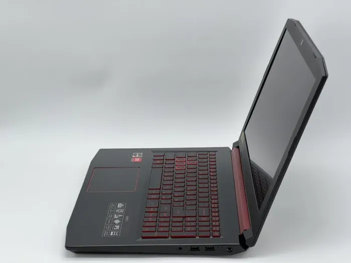 Ігровий ноутбук Acer Nitro 5 AN515-42 / 15.6" (1920x1080) IPS / AMD Ryzen 5 2500U (4 (8) ядра по 2.0 - 3.6 GHz) / 16 GB DDR4 / 480 GB SSD / AMD Radeon RX 560X, 4 GB GDDR5, 128-bit / WebCam б/в - зображення 4