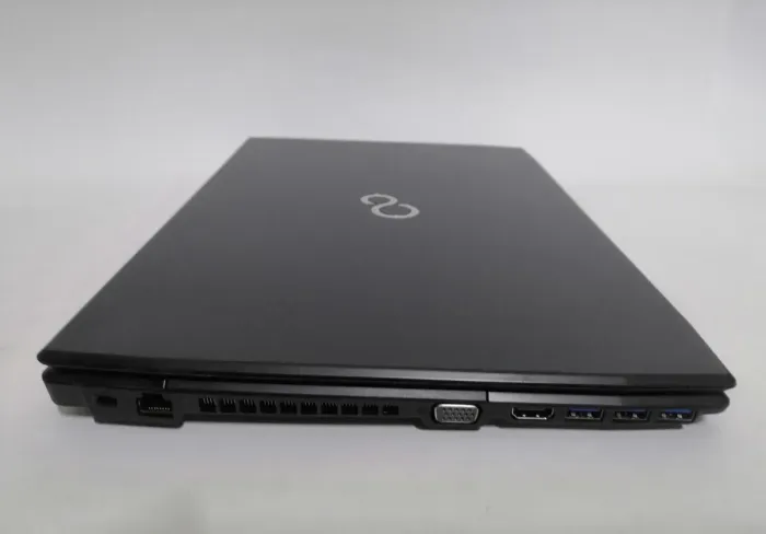 Ноутбук Fujitsu LifeBook A544 / 15.6" (1366x768) TN / Intel Core i3-4005U (2 (4) ядра по 1.7 GHz) / 4 GB DDR3 / 500 GB HDD / Intel HD Graphics 4600 / WebCam / DVD-ROM б/в - зображення 5