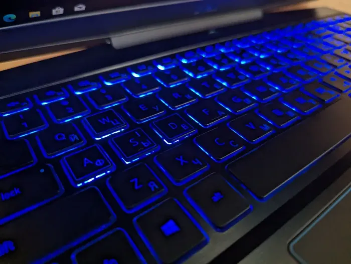 Ігровий ноутбук Dell G3 3590 / 15.6" (1920x1080) IPS / Intel Core i5-9300H (4 (8) ядра по 2.4 - 4.1 GHz) / 16 GB DDR4 / 512 GB SSD / nVidia GeForce GTX 1660 Ti, 6 GB GDDR6, 192-bit / WebCam / Windows 10 б/в - зображення 6