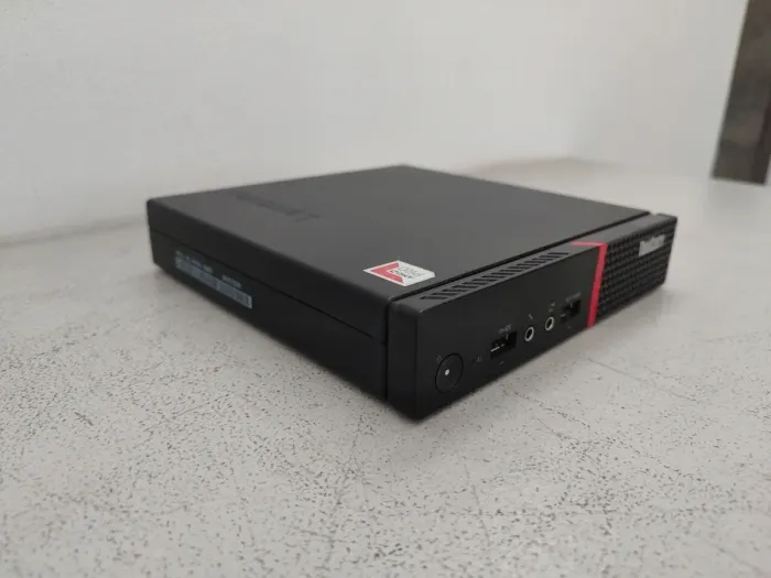 Неттоп Lenovo ThinkCentre M715q USFF / AMD Pro A10-9700E (4 ядра по 3.0 - 3.5 GHz) / 8 GB DDR4 / 128 GB SSD / AMD Radeon R7 Graphics б/в - зображення 4