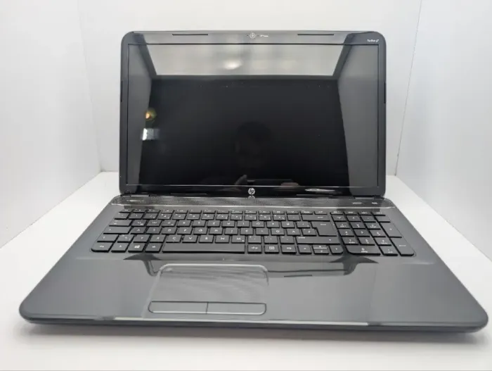 Ноутбук HP Pavilion g7-2246sg / 17.3" (1600x900) TN / AMD A6-4400M (2 ядра по 2.7 - 3.2 GHz) / 6 GB DDR3 / 750 GB HDD / AMD Radeon HD 7520G Graphics / WebCam / DVD-ROM б/в - зображення 3