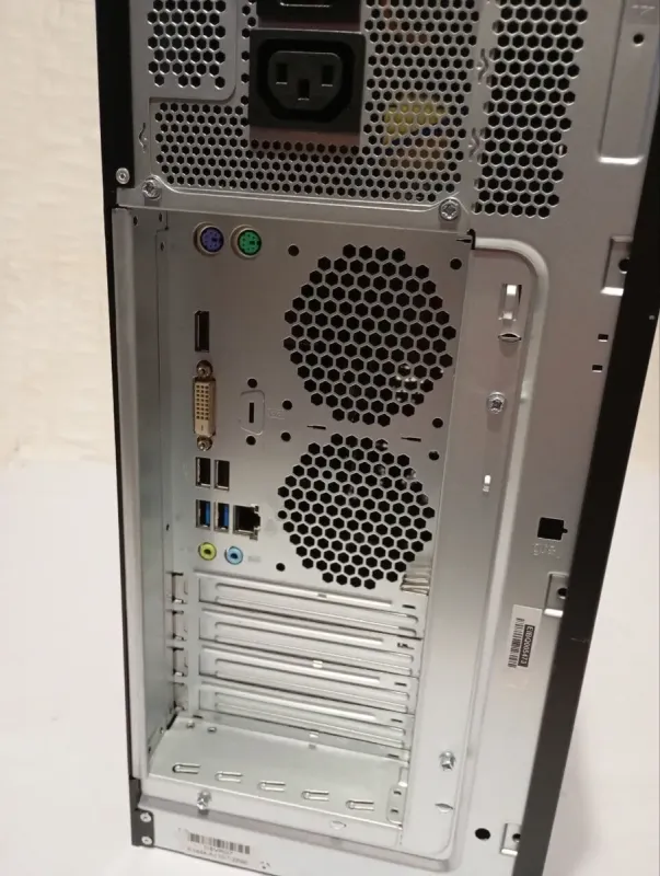 ПК Fujitsu Esprimo P558 E94+ Tower / Intel Pentium Gold G5600 (4 ядер по 3.9 GHz) / 8 GB DDR4 / 120 GB SSD + 500 GB HDD / Intel UHD Graphics 630 б/в - зображення 4