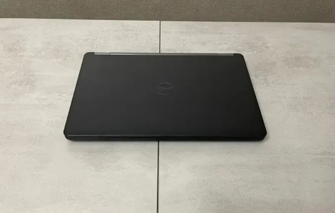 Ультрабук Dell Latitude E5470 / 14" (1366x768) TN / Intel Core i5-6300U (2 (4) ядра по 2.4 - 3.0 GHz) / 8 GB DDR4 / 128 GB SSD / Intel HD Graphics 520 / WebCam / HDMI б/в - зображення 7