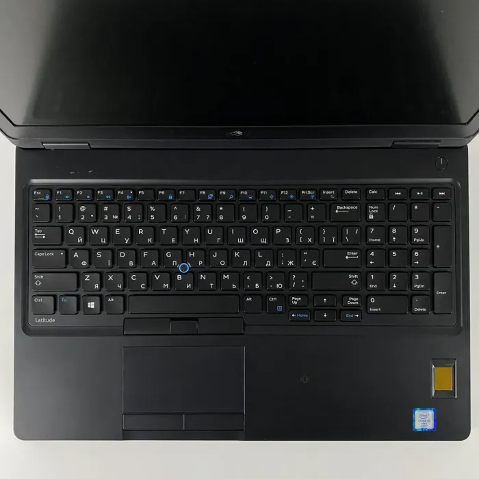 Ноутбук Dell Latitude 5580 / 15.6" (1366x768) TN / Intel Core i5-6300U (2 (4) ядра по 2.4 - 3.0 GHz) / 16 GB DDR4 / 256 GB SSD / Intel HD Graphics 520 / TouchID / WebCam б/в - зображення 3