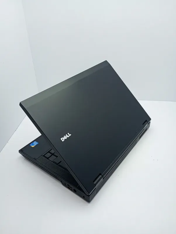 Ноутбук Dell Latitude E5400 / 14.1" (1280x800) TN / Intel Core 2 Duo P8700 (2 ядра по 2.53 GHz) / 4 GB DDR2 / 250 GB HDD / nVidia GeForce 9300M GS, 256 MB GDDR2, 64-bit  б/в - зображення 7
