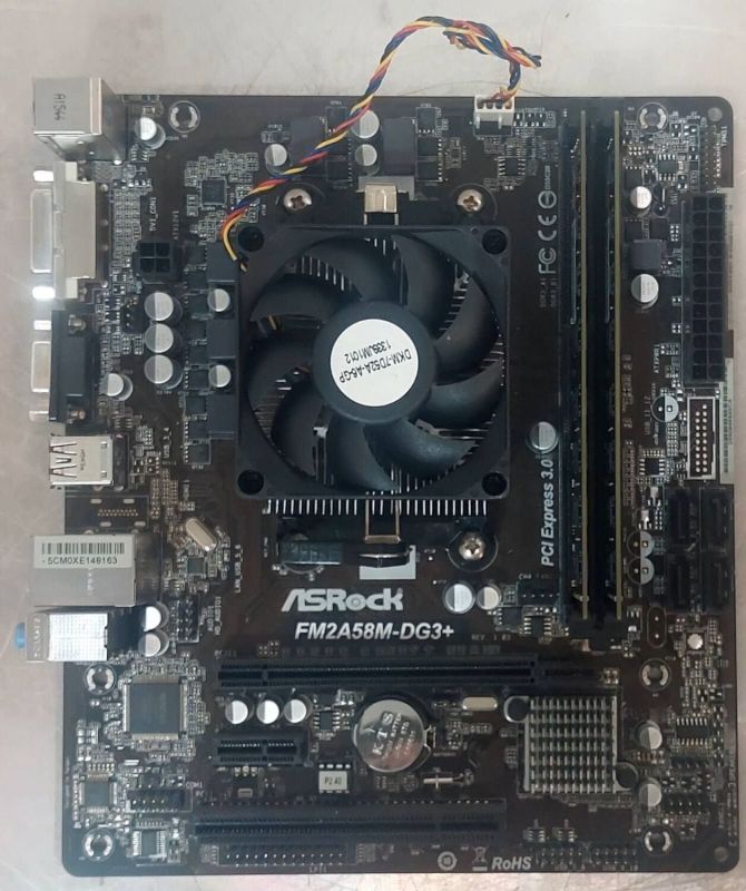 Комплект: Материнська плата ASRock FM2A58M-DG3+ / FM2+ / AMD A8-7600 (4 ядра по 3,1 - 3,8 ГГц) / 16 ГБ DDR3 / AMD Radeon R7 Graphics + Кулер б/в - зображення 2