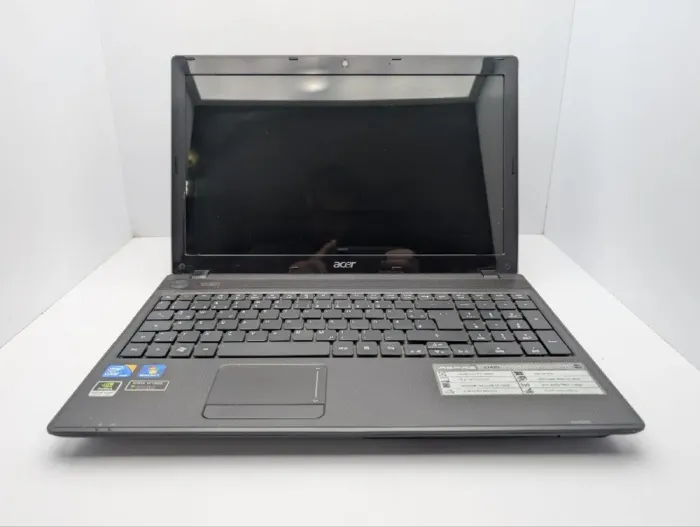 Ноутбук Acer Aspire 5742G / 15.6" (1366x768) TN / Intel Core i5-480M (2 (4) ядра по 2.6 GHz) / 6 GB DDR3 / 500 GB HDD / nVidia GeForce GT 520M, 1 GB GDDR3, 64-bit / WebCam / DVD-ROM б/в - зображення 3