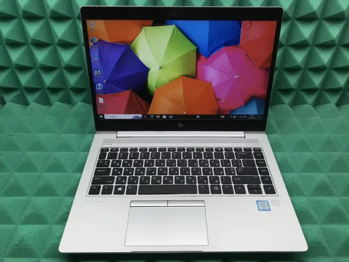 Ультрабук Б-клас HP EliteBook 840 G5 / 14" (1920x1080) IPS / Intel Core i7-8650U (4 (8) ядра по 1.9 - 4.2 GHz) / 8 GB DDR4 / 256 GB SSD M.2 / Intel UHD Graphics 620 / WebCam / Fingerprint / HDMI б/в - зображення 2