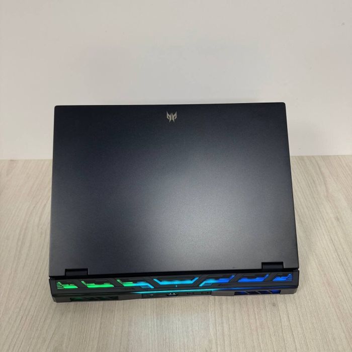 Ігровий ноутбук Acer Predator Helios 16 PH16-71 / 16" (2560x1600) IPS / Intel Core i9-13900HX (24 (32) ядер по 2,2 - 5,4 ГГц) / 32 ГБ DDR5 / 1000 ГБ SSD / nVidia GeForce RTX 4080, 12 ГБ GDDR6, 192-біт / Веб-камера б/в - зображення 6