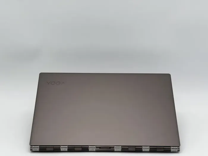 Ультрабук Lenovo Yoga 920-13IKB / 13.9" (1920x1080) IPS Touch / Intel Core i7-8550U (4 (8) ядра по 1.8 - 4.0 GHz) / 8 GB DDR4 / 240 GB SSD / Intel UHD Graphics 620 / WebCam б/в - зображення 5