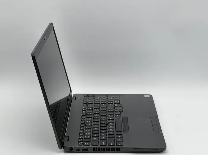 Ультрабук Dell Precision 3540 / 15.6" (1920x1080) IPS / Intel Core i5-8365U (4 (8) ядра по 1.6 - 4.1 GHz) / 16 GB DDR4 / 480 GB SSD / Intel UHD Graphics / WebCam б/в - зображення 3