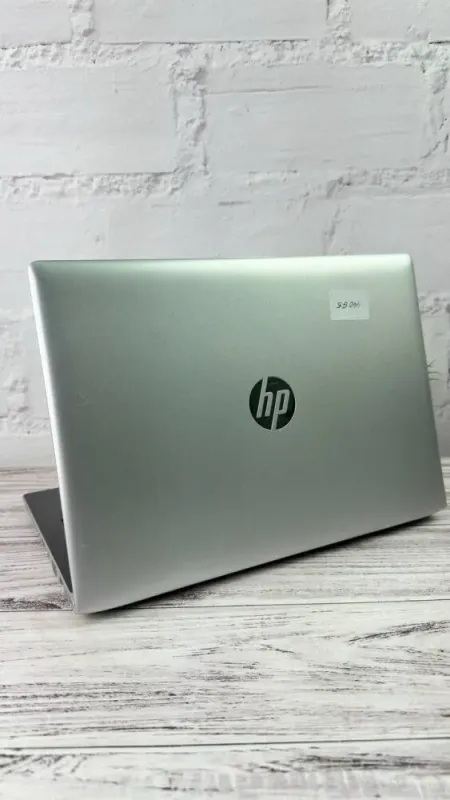 Ультрабук HP ProBook 440 G5 / 14" (1920x1080) IPS / Intel Core i5-8250U (4 (8) ядра по 1.6 - 3.4 GHz) / 8 GB DDR4 / 128 GB SSD M.2 / Intel HD Graphics 620 / WebCam б/в - зображення 3