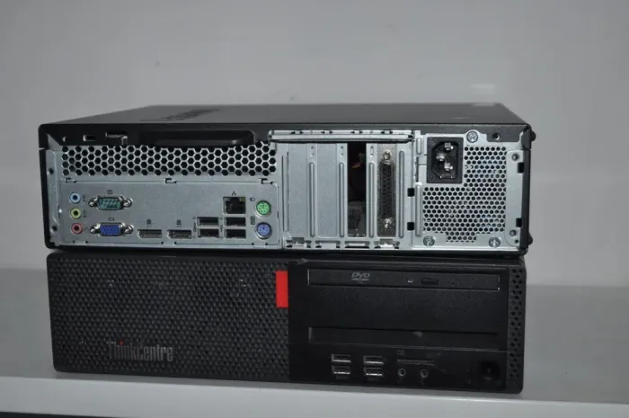 Комп'ютер Lenovo ThinkCentre M710s SFF / Intel Core i5-7400 (4 ядра по 3.0 - 3.5 GHz) / 8 GB DDR4 / 120 GB SSD / Intel HD Graphics 630 / DVD-ROM / Windows 11 Pro б/в - зображення 3