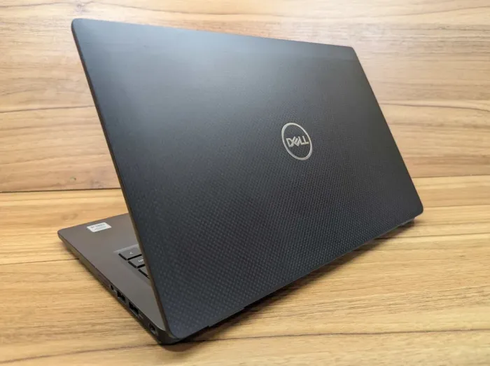Ультрабук Dell Latitude 7410 / 14" (1366x768) TN / Intel Core i5-10310U (4 (8) ядра по 1.7 - 4.4 GHz) / 8 GB DDR4 / 256 GB SSD / Intel UHD Graphics / WebCam / Windows 10 б/в - зображення 7
