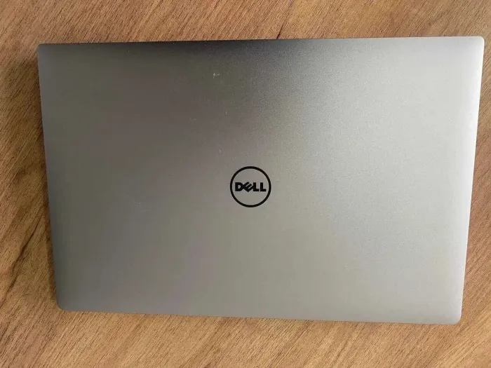 Мобільна робоча станція Б-клас Dell Precision 5510 / 15.6" (1920x1080) IPS / Intel Core i7-6820HQ (4 (8) ядра по 2.7 - 3.6 GHz) / 8 GB DDR4 / 256 GB SSD / nVidia Quadro M1000M, 2 GB GDDR5, 128-bit / WebCam б/в - зображення 3