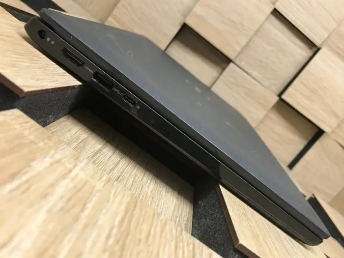 Ноутбук Б-клас Dell Latitude 3420 / 14" (1920x1080) IPS Touch / Intel Core i3-1115G4 (2 (4) ядра по 4.1 GHz) / 8 GB DDR4 / 256 GB SSD / Intel Iris Xe Graphics / Windows 10 б/в - зображення 5