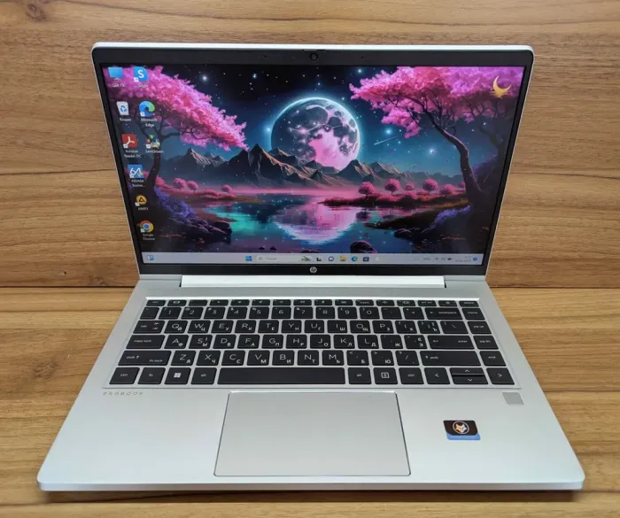 Ультрабук Б-клас HP ProBook 445 G9 / 14" (1920x1080) IPS / AMD Ryzen 5 5625U (6 (12) ядер по 2.3 - 4.3 GHz) / 16 GB DDR4 / 512 GB SSD / AMD Radeon Vega 7 Graphics / WebCam / TouchID / Windows 10 б/в - зображення 2