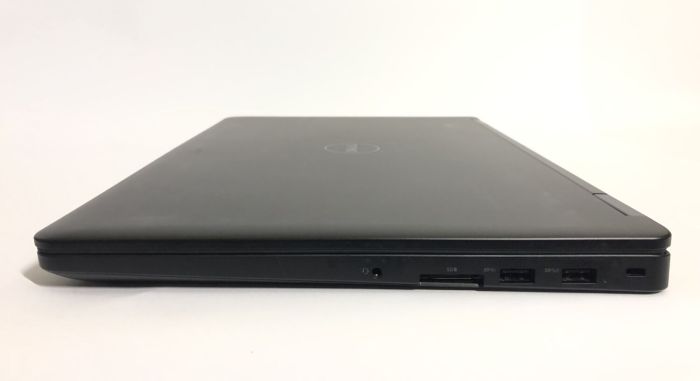 Ноутбук Б-клас Dell Latitude E5570 / 15.6" (1366x768) TN / Intel Core i5-6300U (2 (4) ядра по 2.4 - 3.0 GHz) / 8 GB DDR4 / 128 GB SSD / Intel HD Graphics 520 / WebCam / Win 10 Pro б/в - зображення 5