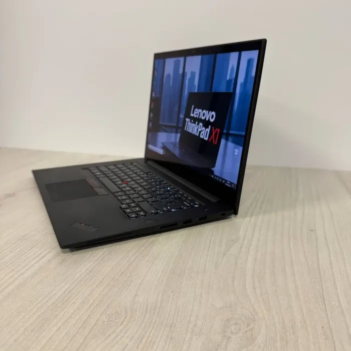 Ігровий ультрабук Lenovo ThinkPad X1 Extreme / 15,6" (3840x2160) IPS / Intel Core i7-8850H (6 (12) ядер по 2,6 - 4,3 ГГц) / 16 ГБ DDR4 / 512 ГБ SSD NVMe / nVidia GeForce GTX 1050 Ti Max-Q, 4 ГБ GDDR5, 128-біт / WebCam б/в - зображення 5