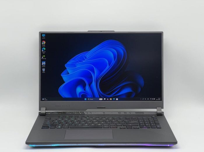 Ігровий ноутбук Б-класу Asus ROG Strix G713PI / 17,3" (2560x1440) IPS / AMD Ryzen 9 7945HX (16 (32) ядер по 2,5 - 5,4 ГГц) / 32 ГБ DDR5 / 960 ГБ SSD / nVidia GeForce RTX 4070, 8 ГБ GDDR6, 128-біт / WebCam б/в - изображение 2