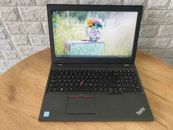 Ноутбук Lenovo ThinkPad T560 / 15.6" (1366x768) TN / Intel Core i5-6200U (2 (4) ядра по 2.3 - 2.8 GHz) / 8 GB DDR3 / 480 GB SSD / Intel HD Graphics 520 / WebCam / HDMI б/в - зображення 2