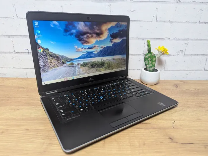Ноутбук Б-клас Dell Latitude E7440 / 14" (1366x768) TN / Intel Core i5-4300U (2 (4) ядра по 1.9 - 2.9 GHz) / 8 GB DDR3 / 128 GB SSD / Intel HD Graphics 4400 / WebCam б/в - зображення 5