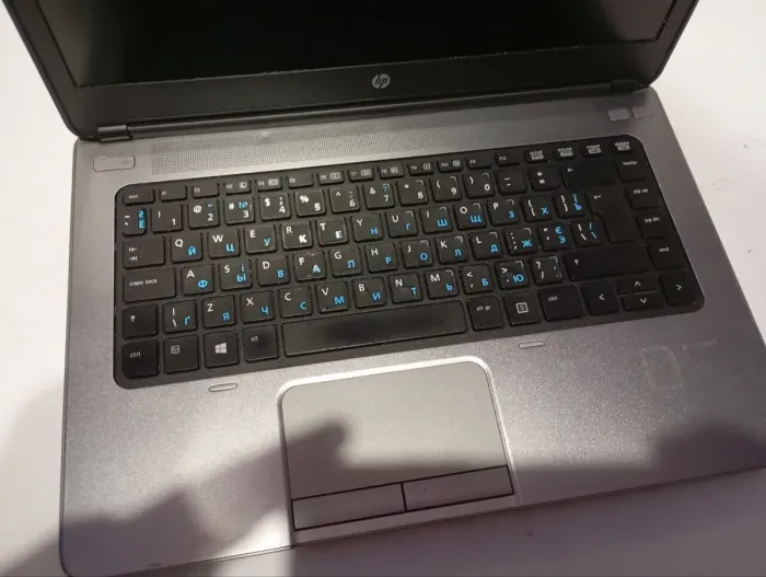 Ноутбук Б-клас HP ProBook 640 G1 / 14" (1366x768) TN / Intel Core i5-4210M (2 (4) ядра по 2.6 - 3.2 GHz) / 8 GB DDR3 / 128 GB SSD / Intel HD Graphic 4600 / WebCam + USB-флешка 64 GB б/в - зображення 8