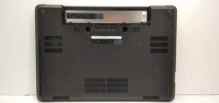 Ноутбук Dell Latitude E5440/14"/Core i5-4310U 2(4)ядра 2.0-3.0GHz/8GB DDR3/120GB SSD/ HD 4400/WebCam/Без АКБ б/в - зображення 7