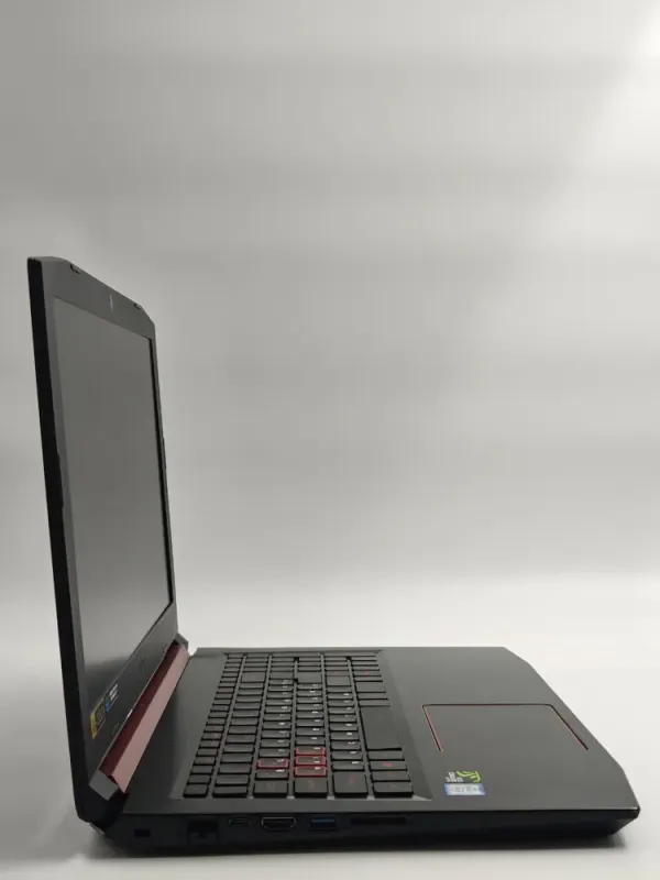 Ігровий ноутбук Б-класу Acer Nitro 5 AN515-53 / 15.6" (1920x1080) IPS / Intel Core i5-8300H (4 (8) ядра по 2.3 - 4.0 GHz) / 16 GB DDR4 / 256 GB SSD + 1000 GB HDD / nVidia GeForce GTX 1050, 4 GB GDDR5, 128-bit / WebCam б/в - зображення 5