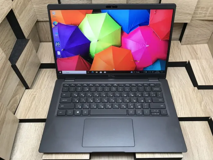 Ультрабук Б-клас Dell Latitude 7410 / 14" (1920x1080) IPS / Intel Core i5-10210U (4 (8) ядра по 1.6 - 4.2 GHz) / 8 GB DDR4 / 256 GB SSD M.2 / Intel UHD Graphics / WebCam / USB 3.2 / HDMI / Windows 10 б/в - зображення 2
