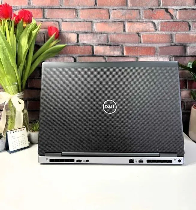Мобільна робоча станція Dell Precision 7740 / 17.3" (1920x1080) IPS / Intel Core i9-9980HK (8 (16) ядер по 2.4 - 5.0 GHz) / 32 GB DDR4 / 1000 GB SSD M.2 / nVidia Quadro RTX 4000, 8 GB GDDR6, 256-bit / WebCam б/в - зображення 6
