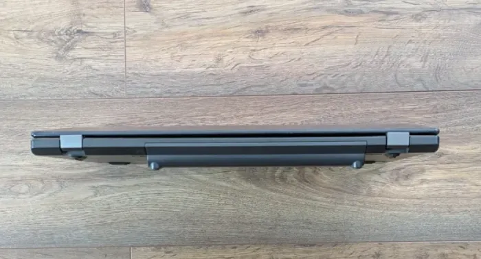 Ноутбук Б-клас Lenovo ThinkPad T560 / 15.6" (1920x1080) IPS / Intel Core i5-6300U (2 (4) ядра по 2.4 - 3.0 GHz) / 16 GB DDR3 / 128 GB SSD / Intel HD Graphics 520 / WebCam / HDMI б/в - зображення 6