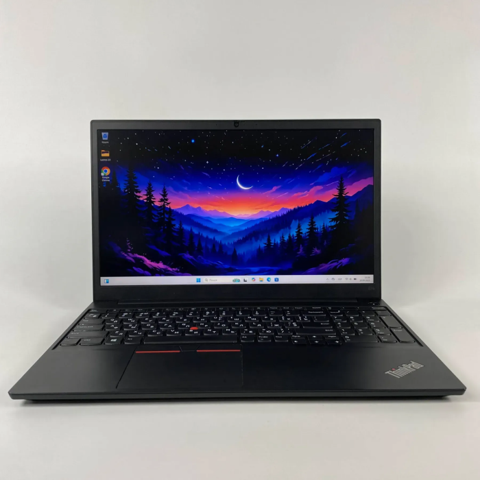 Ноутбук Б-клас Lenovo ThinkPad E15 Gen2 / 15.6" (1920x1080) IPS / Intel Core i5-1135G7 (4 (8) ядра по 4.2 GHz) / 16 GB DDR4 / 256 GB SSD / Intel Iris Xe Graphics / WebCam / HDMI б/в - зображення 2